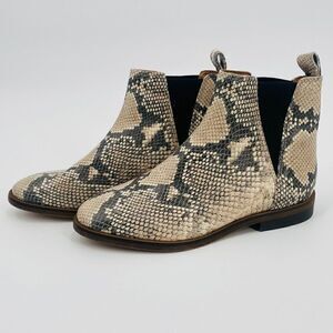 Lucky Brand Womens Size 7M Cream Snakeskin Print Haylia Chelsea Booties